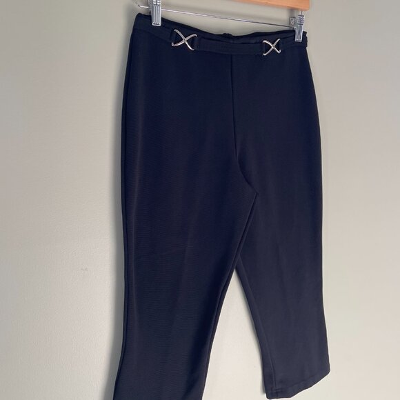 90's y2k Black Capri pants (size med large) - Picture 6 of 6